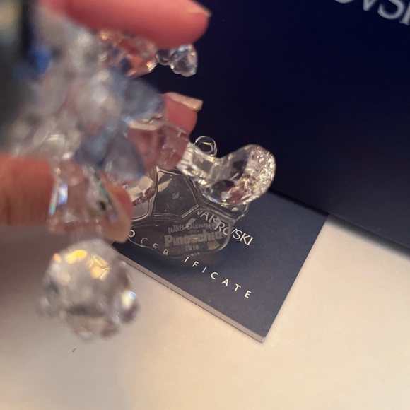 Swarovski Crystal Disney Apple Pinocchio MIB#1016766 Retired - Picture 6 of 6